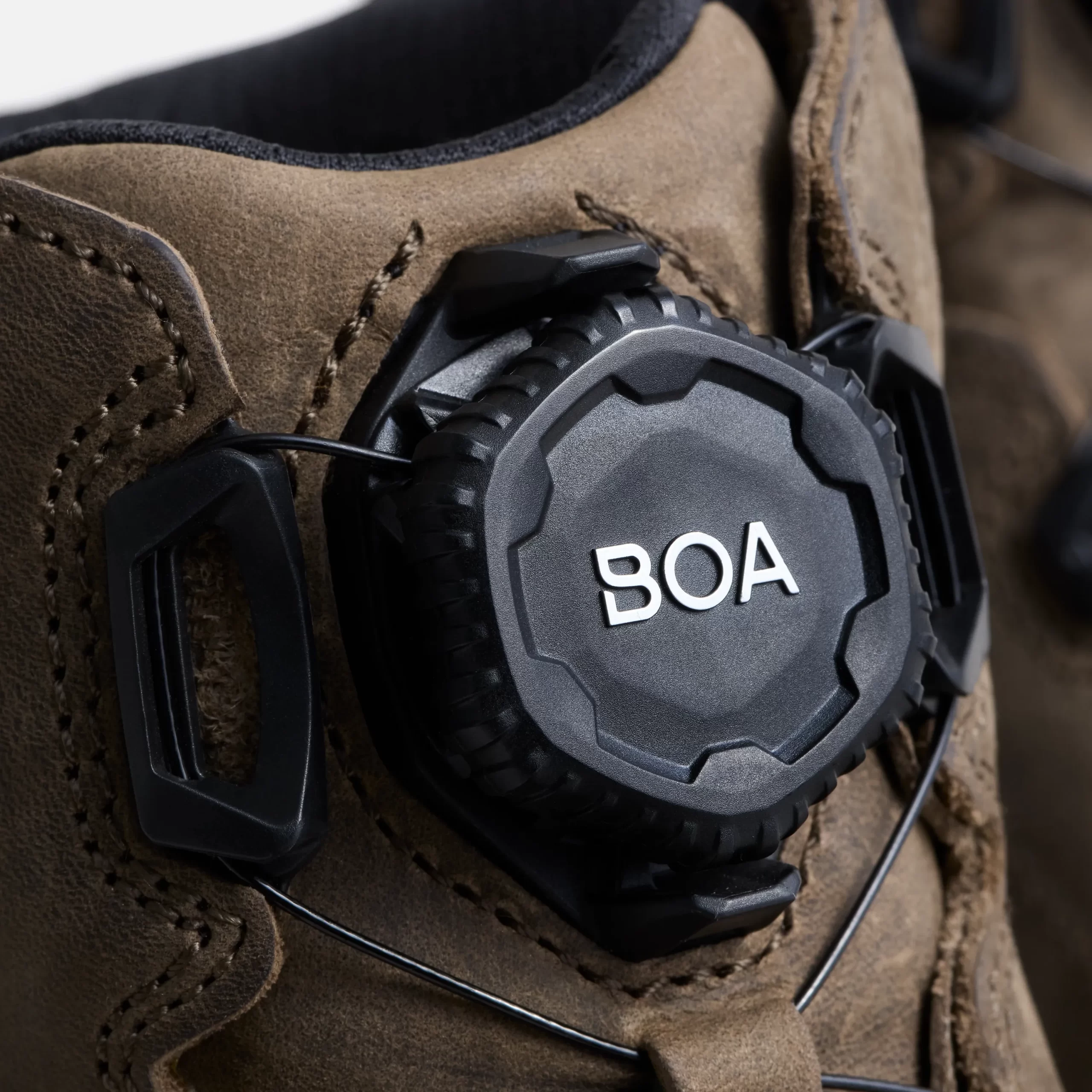 Traction Tred Lite Men's 6-inch Waterproof BOA® Safety Toe Boot - Image 6