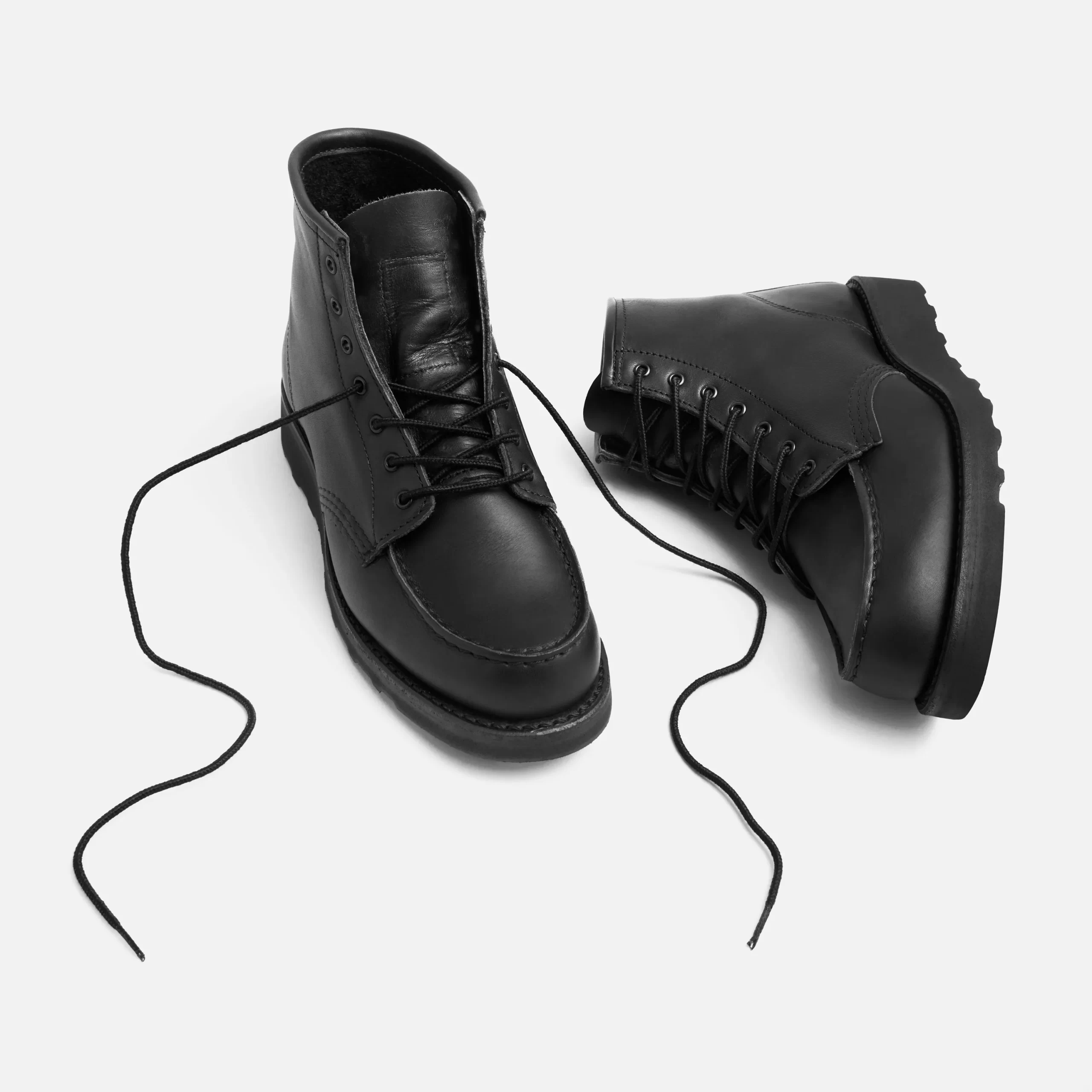 Classic Moc&reg;  Women's Short Boot in Black Boundary Leather - Image 7